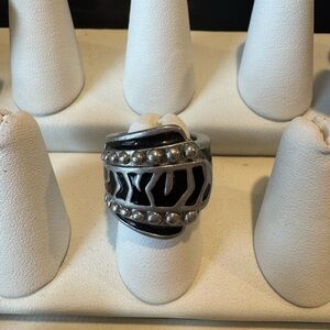 EUC Lia Sophia Unique Zebra Silver and Black Ring